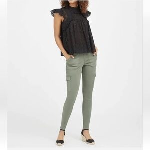 SPANX Women's Stretch Twill Ankle Cargo Pant in Soft Sage Size SP